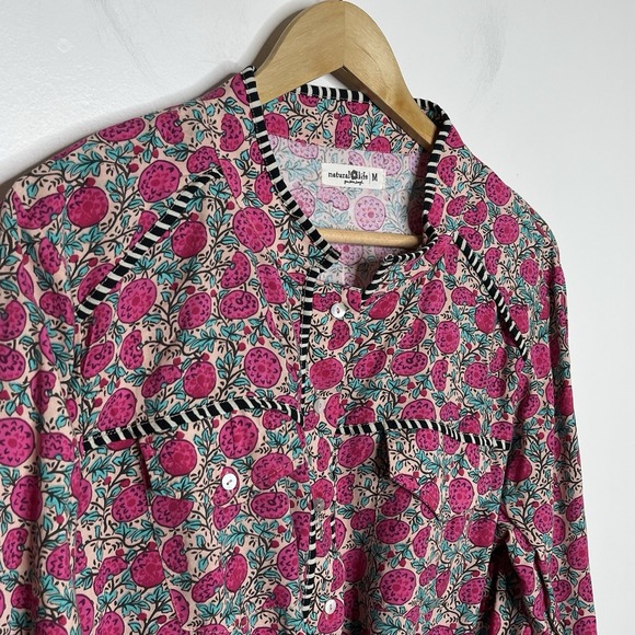 Natural Life Top Womens Size M Pomegranate Print Artsy Tie Front Blouse - Picture 2 of 8
